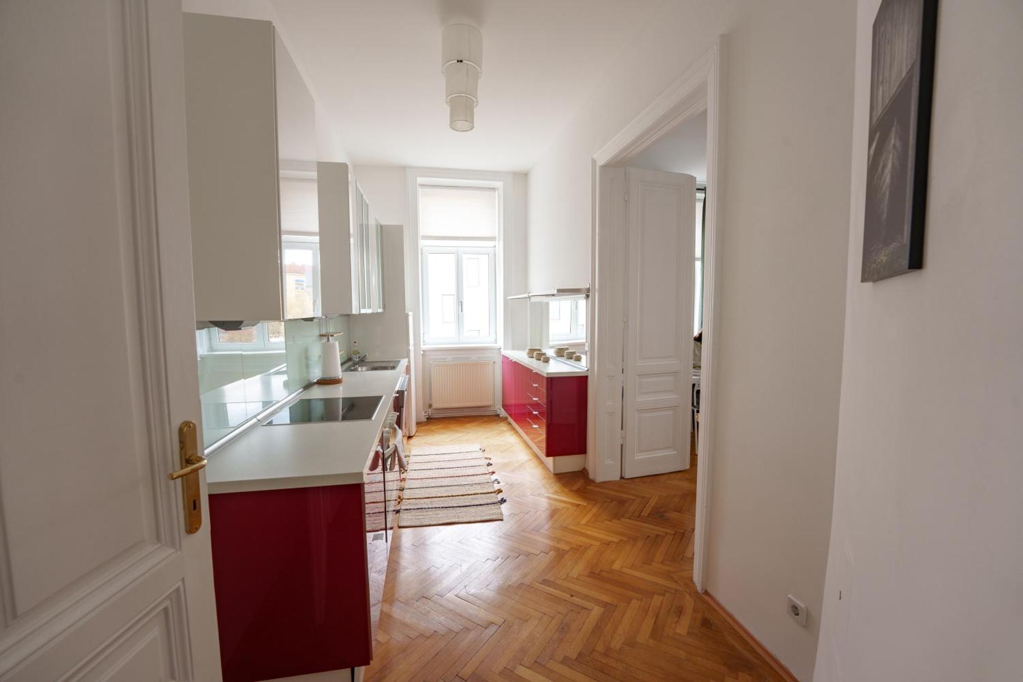 Central Living Apartments - Belvedere Відень Екстер'єр фото